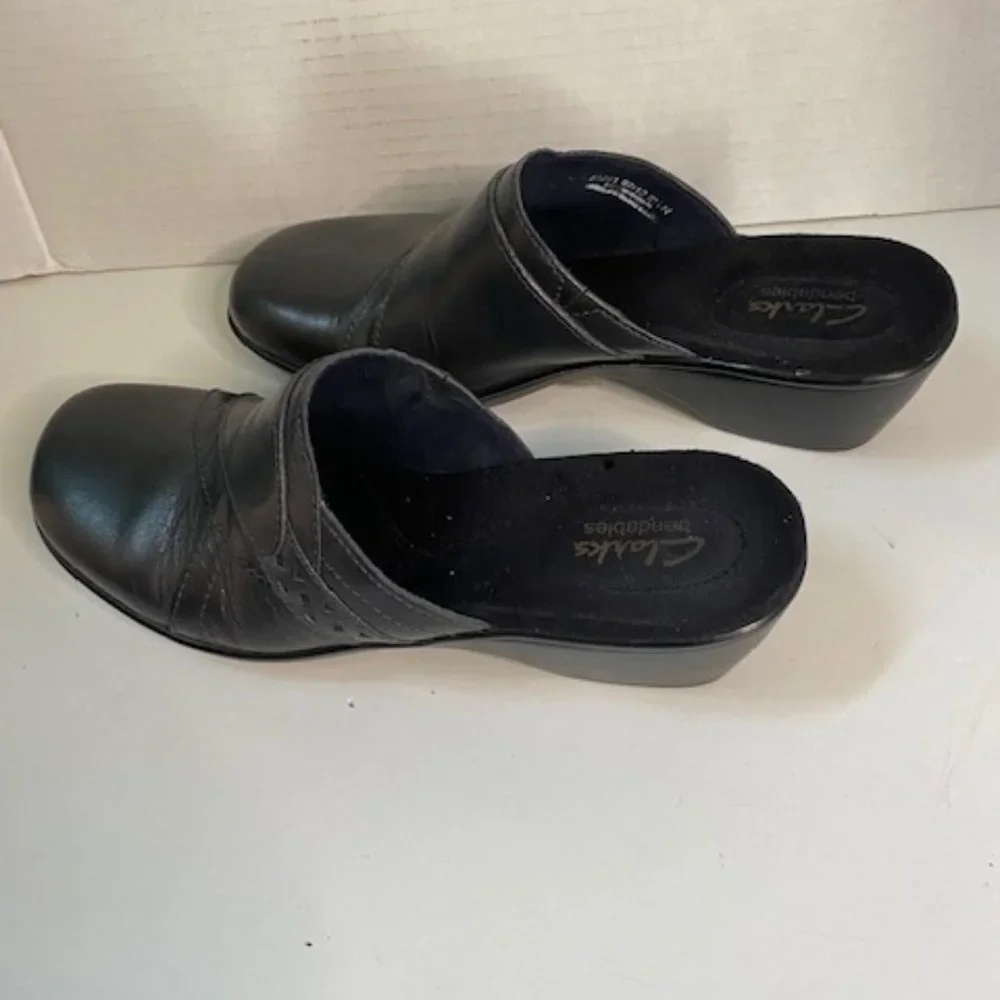 Clark’s Navy blue Leather wedge Mules Clogs, size 8.5N - Picture 4 of 8